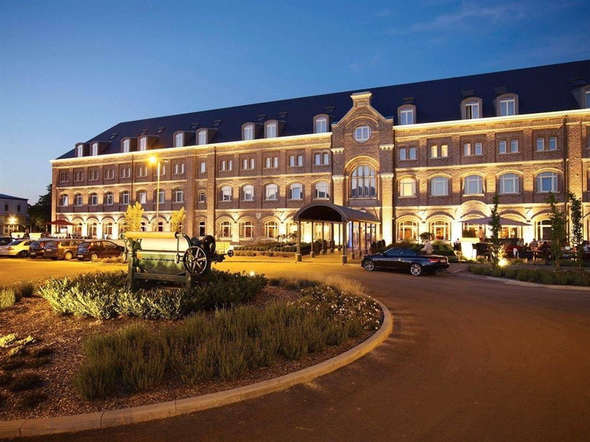 Hotel Verviers Van Der Valk Exteriör bild